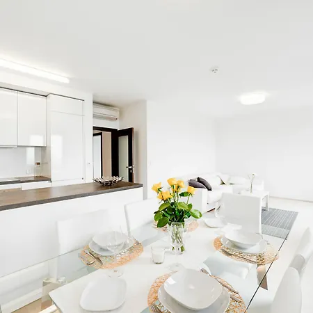 Apartamento Az Tower *