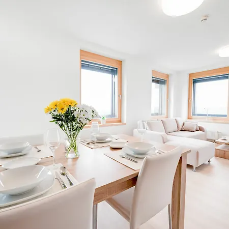 Az Tower Apartamento Brno